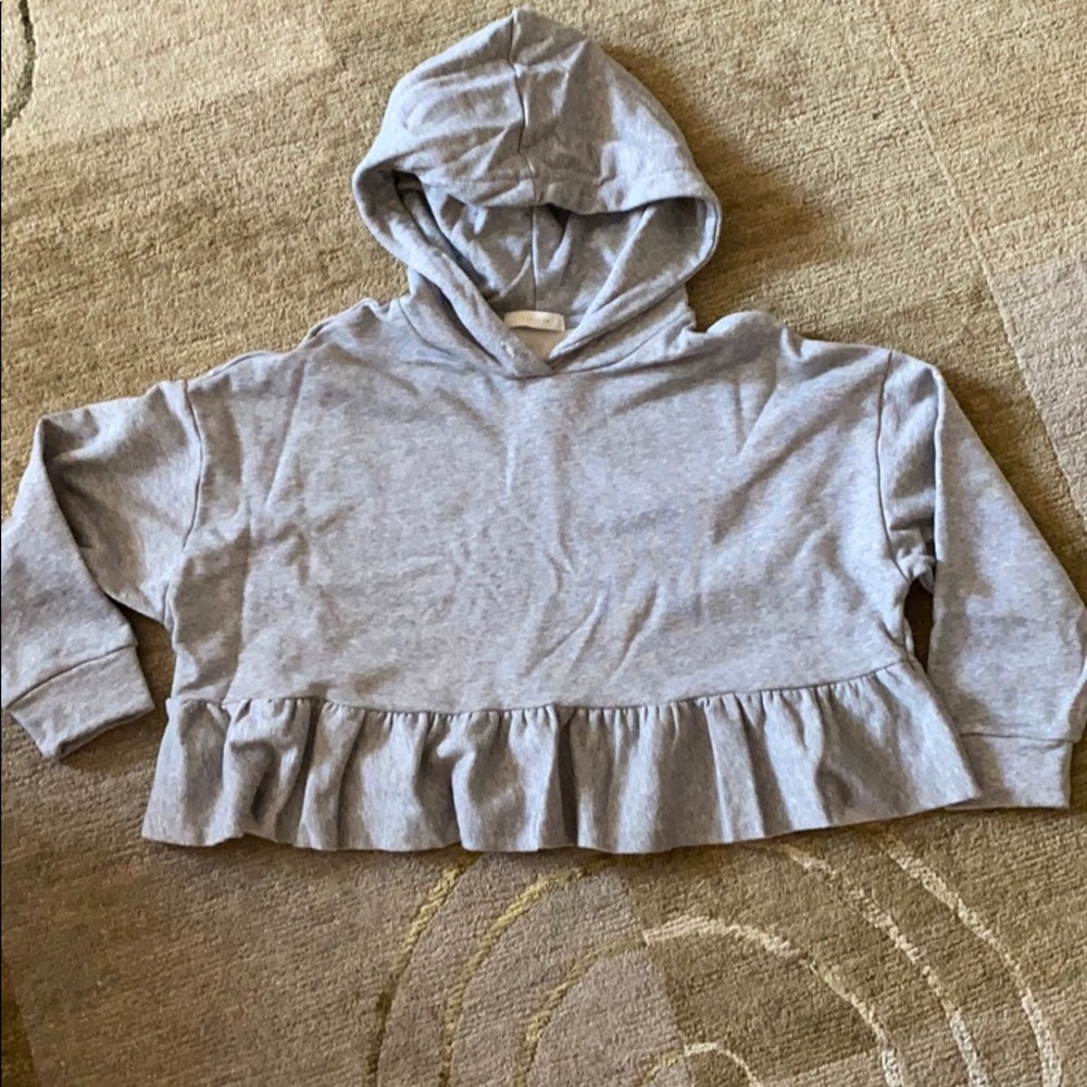 ~allirow~ Gray Ruffled Bottom Cropped Hoodie